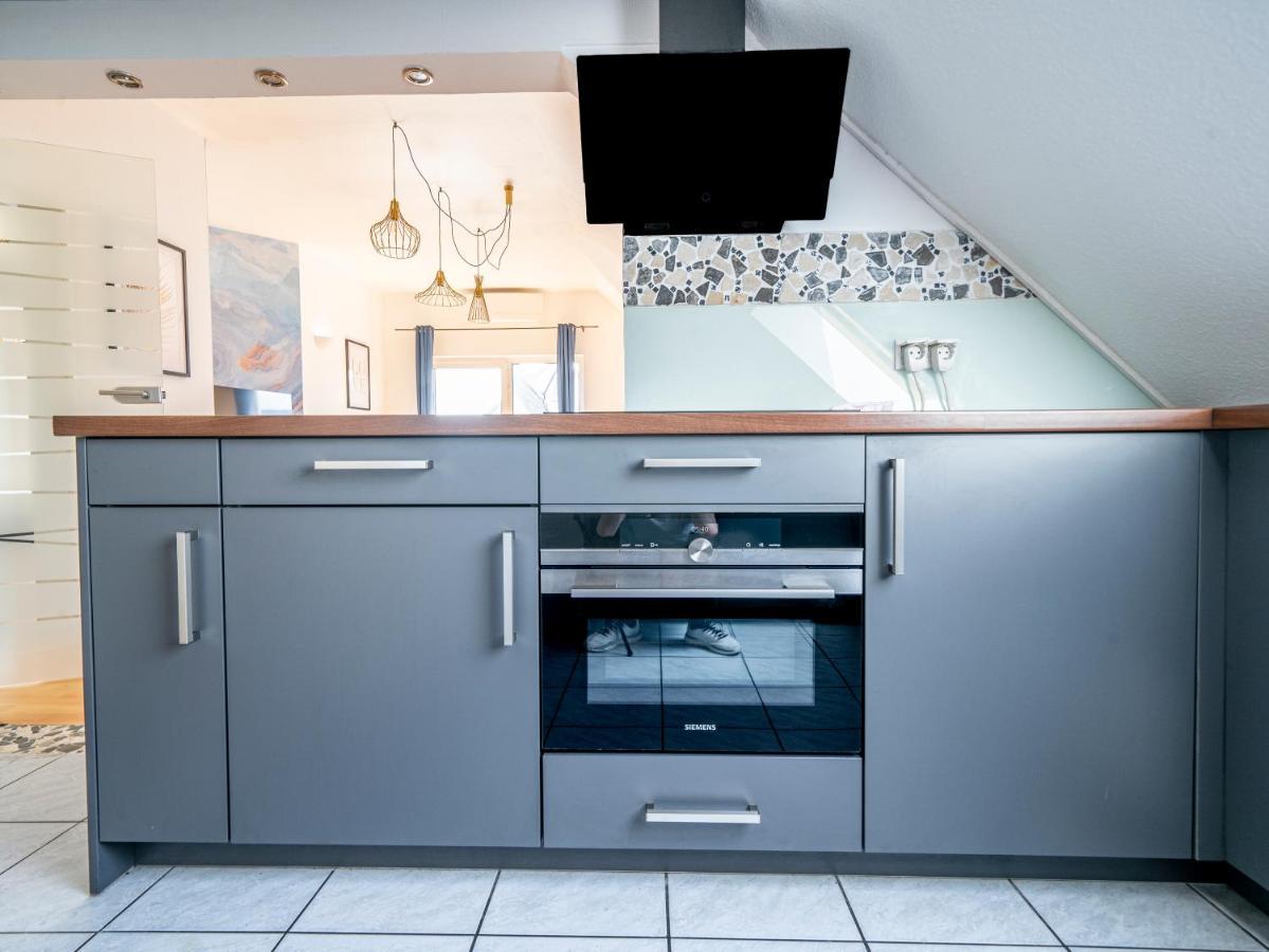 Penthouse-suite Near Apartment Giessen
